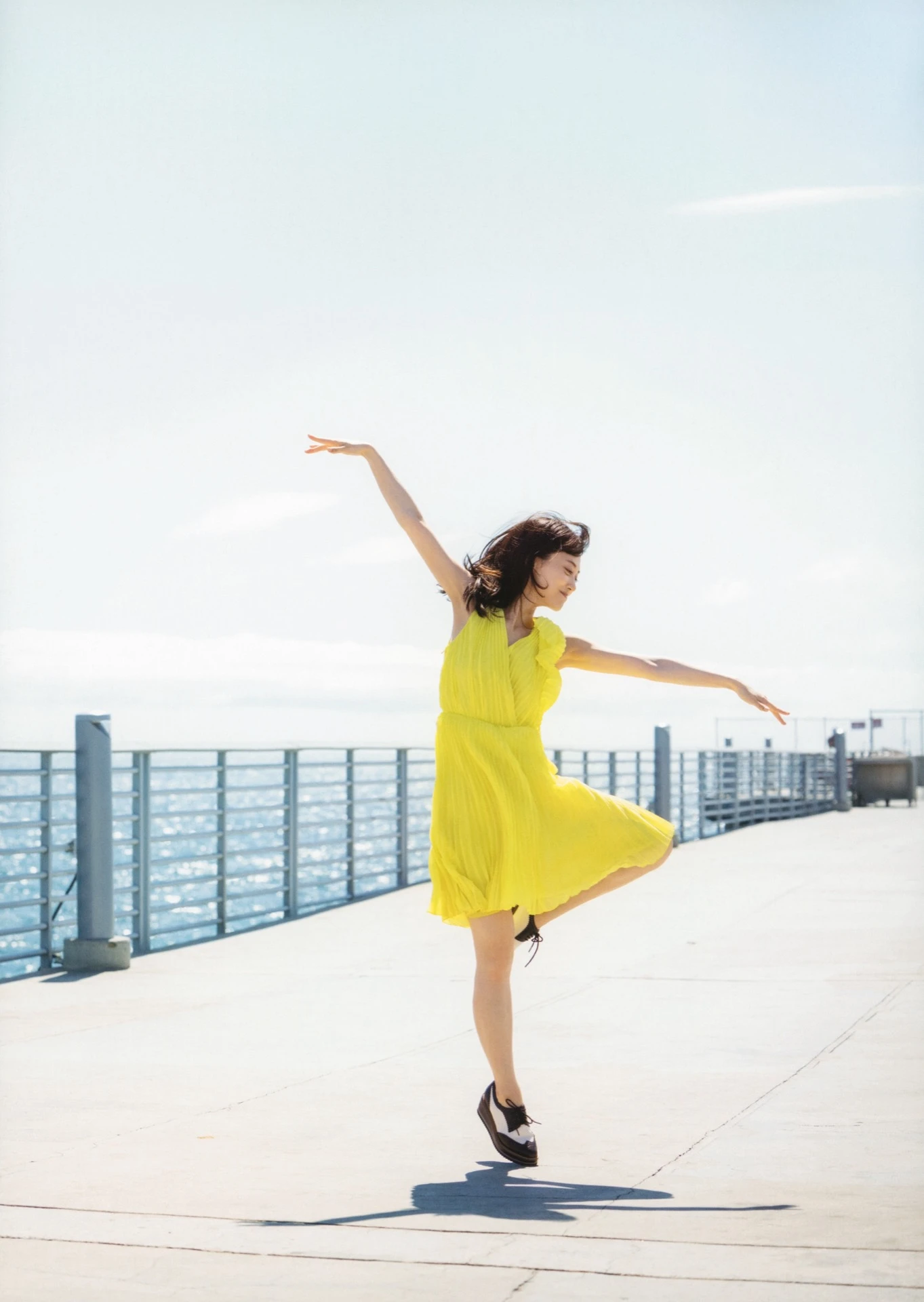 Mizuki Yamashita 山下美月, 2nd写真集 「ヒロイン」 Set.04