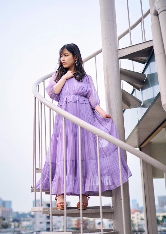 石田千穂 めちゃかわな水着グラビア画像！！