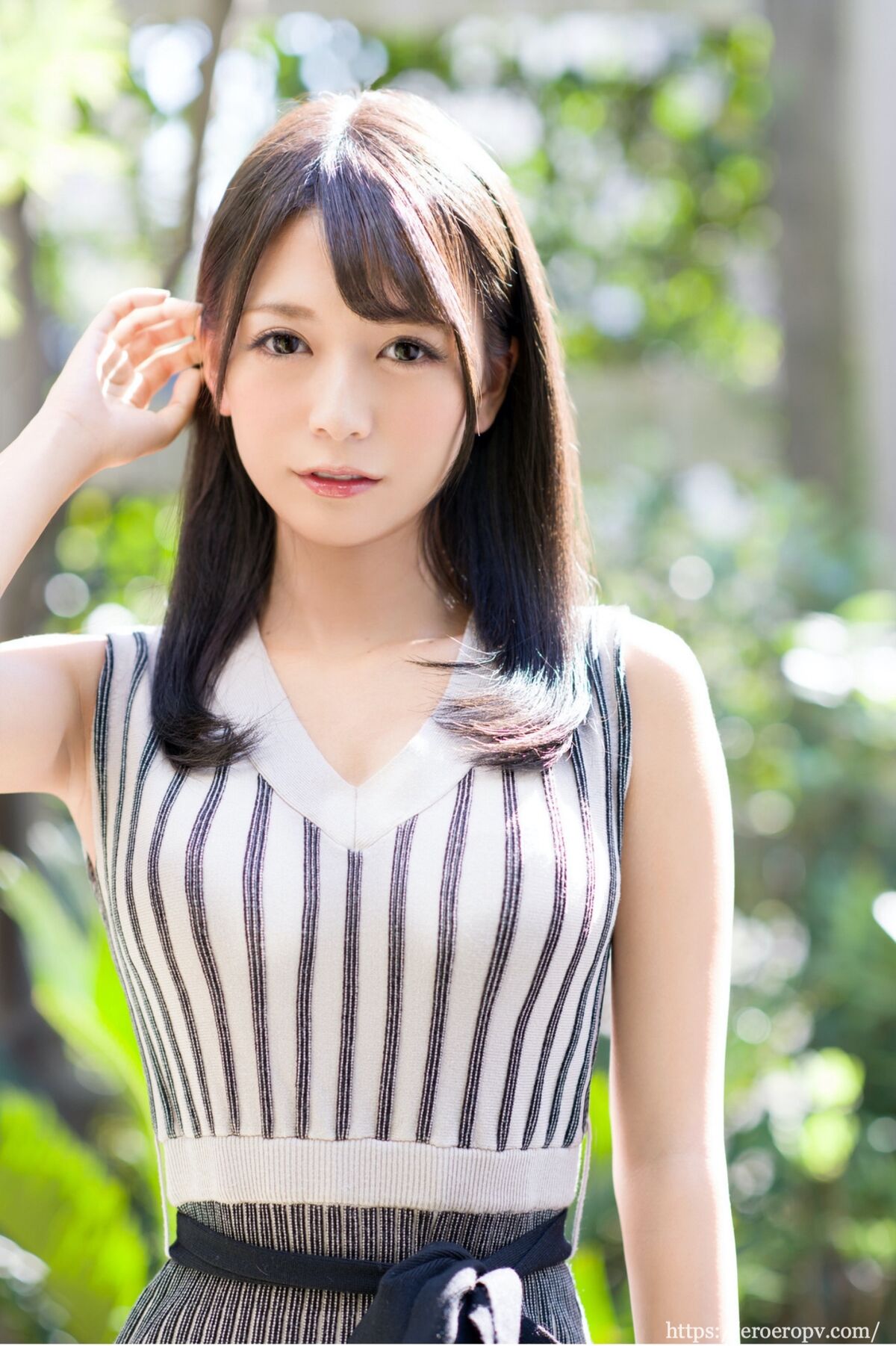 Nonoura Non 野々浦暖 - Prestige Photobook First Shot 初撮