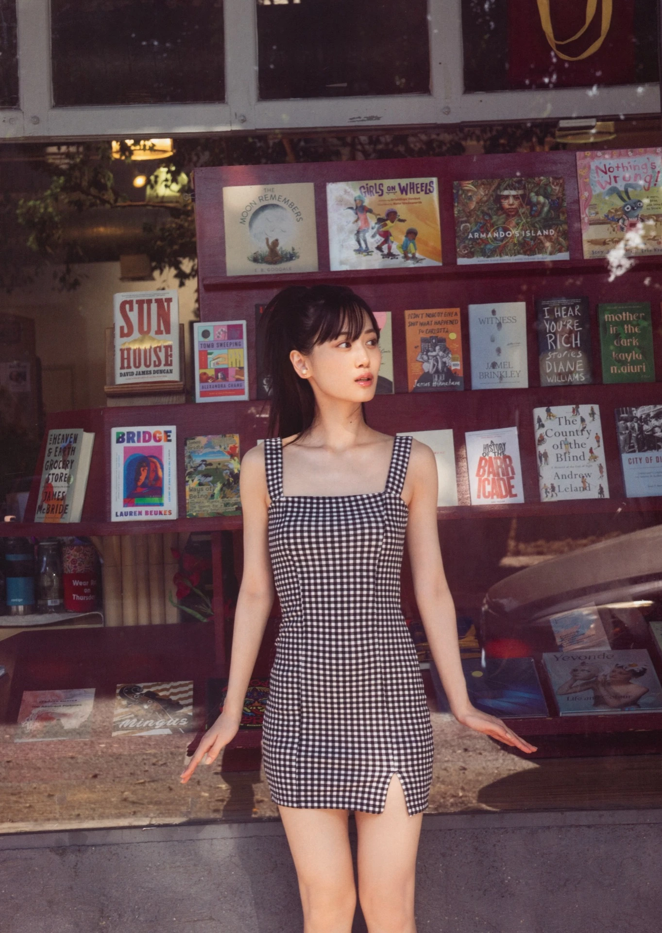 Mizuki Yamashita 山下美月, 2nd写真集 「ヒロイン」 Set.03