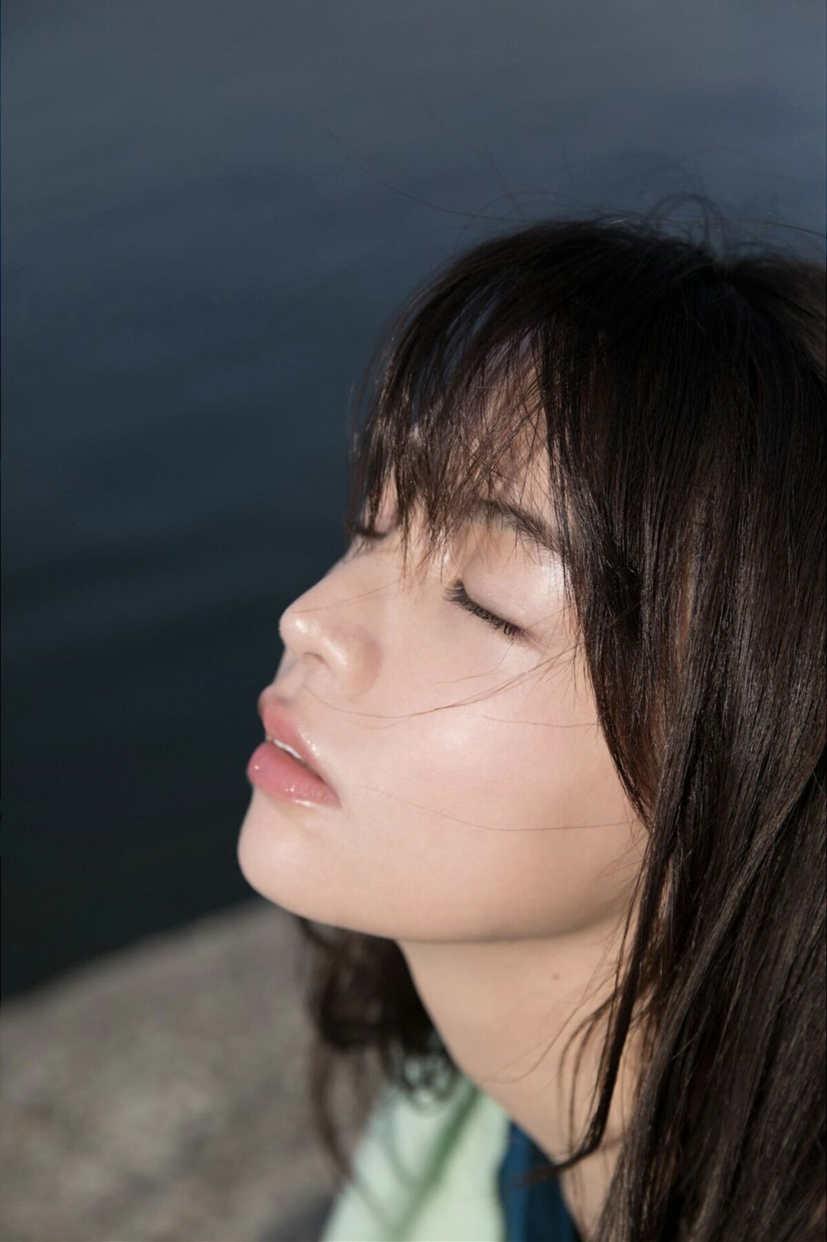 Miu Nakamura 仲村美海 - 週刊ポストデジタル写真集 背中を流して