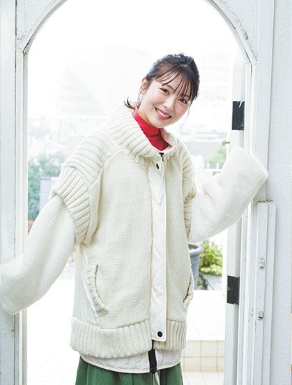 浜辺美波 鬼かわな水着＆浴衣グラビア画像！