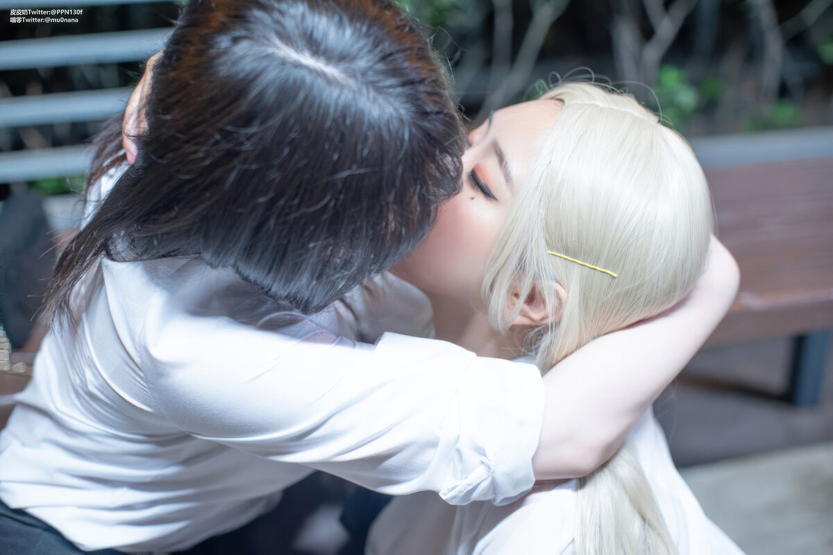 Coser@皮皮奶可可爱了啦 And 穆零Mu0 - 百合OL