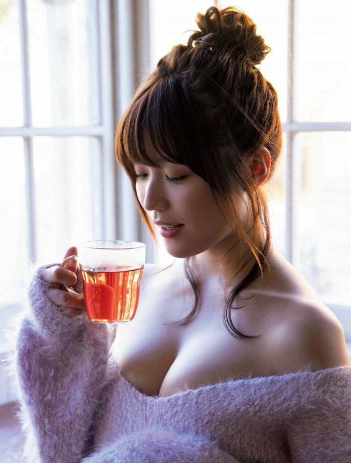 小日向ゆか 萌えるEカップの水着グラビア画像！