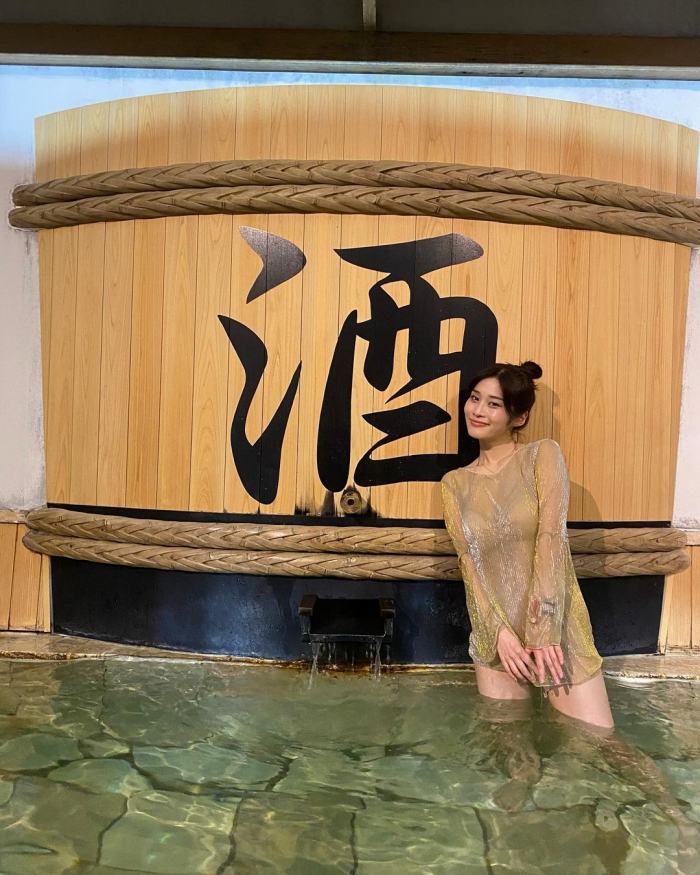 高橋凛 Hカップの手ブラヌード＆水着画像！