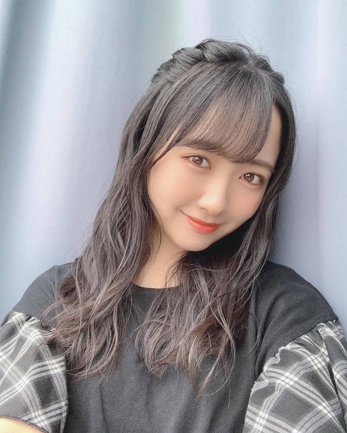 石田千穂 めちゃかわな水着グラビア画像！！