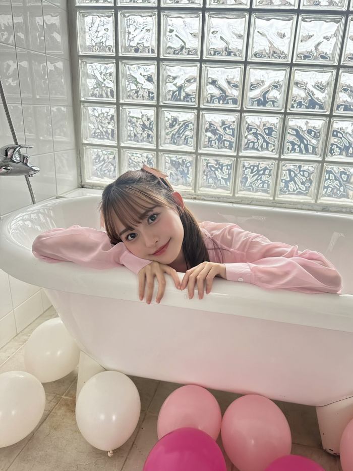 高崎かなみ 鬼かわな水着＆ランジェリー画像！