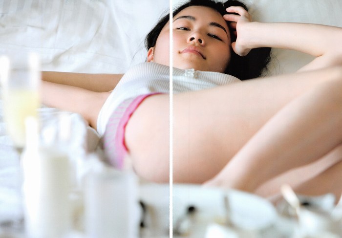 松井珠理奈 水着＆セミヌードグラビア画像！