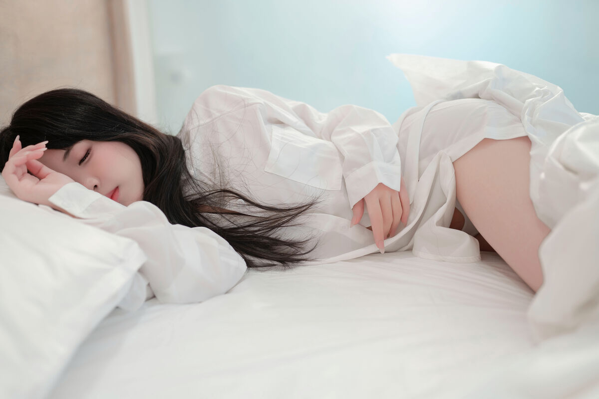 Coser@Bangni邦尼 - 男友衬衣 Part01