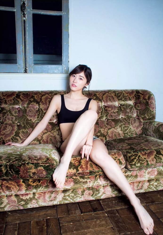 松井珠理奈 水着＆セミヌードグラビア画像！