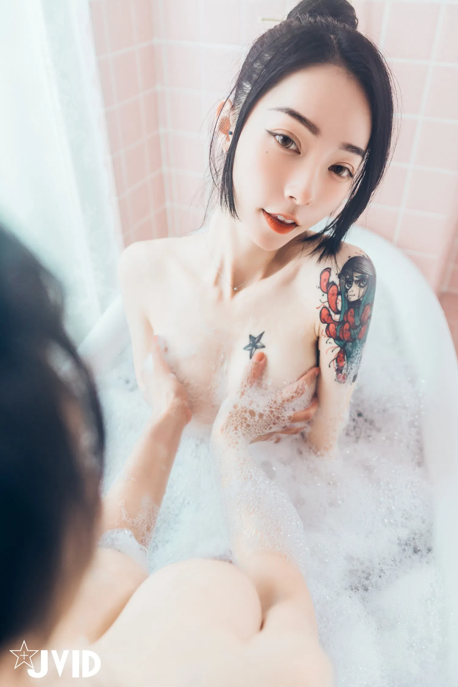 [JVID] Lele 樂樂 & 飄飄哥 - 上司新人下属 无内黑丝终极奥义