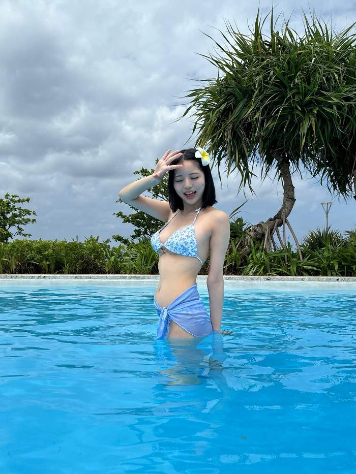 真白雪澄 Gカップボインの水着グラビア画像！