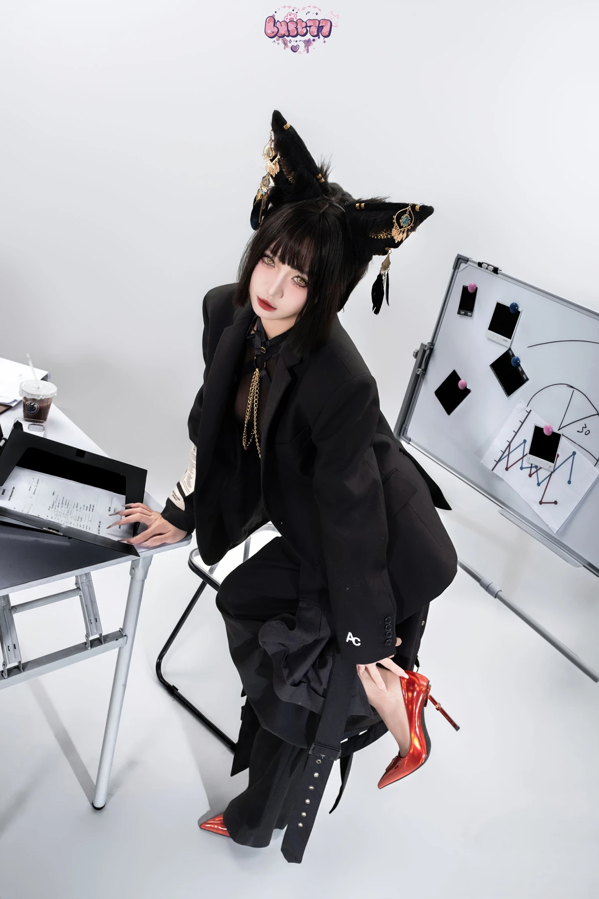 Cosplay 柒柒要乖哦 – 黑·阿努比斯 Set.02