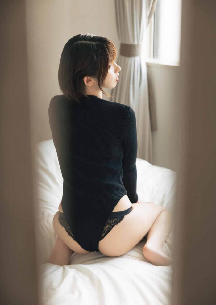 えなこ 過去のグラビア画像