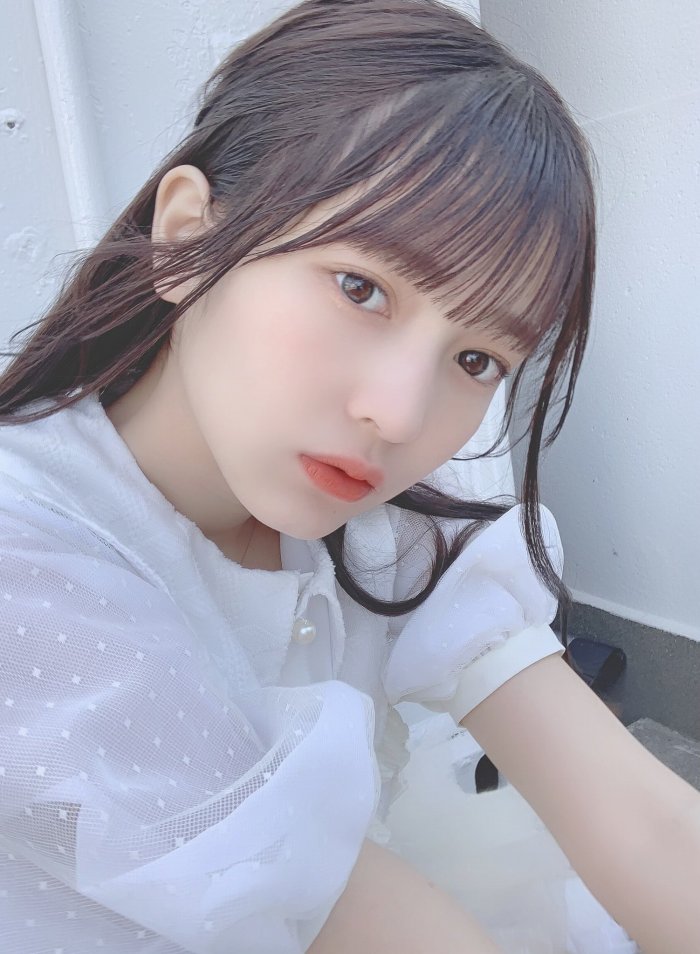 黒嵜菜々子 ふわふわボインの水着グラビア画像！