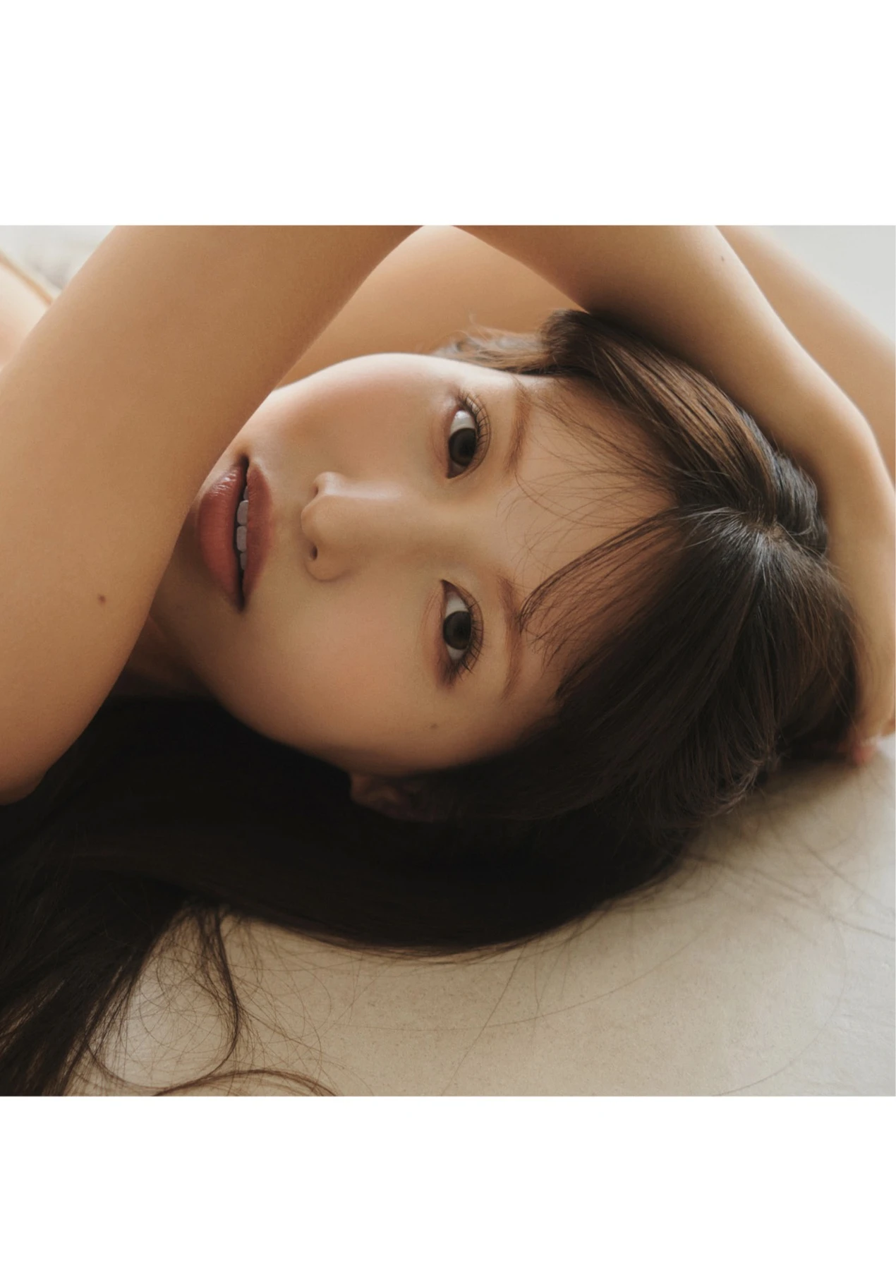 Momo Sakura 桜空もも, 写真集 「Trance Retinal とられち」 Set.01