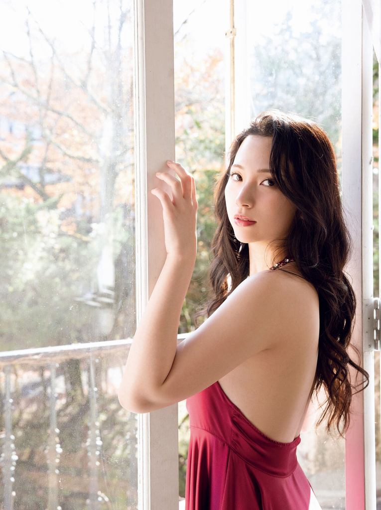 街山みほ 美乳ヘアヌード＆水着グラビア画像！