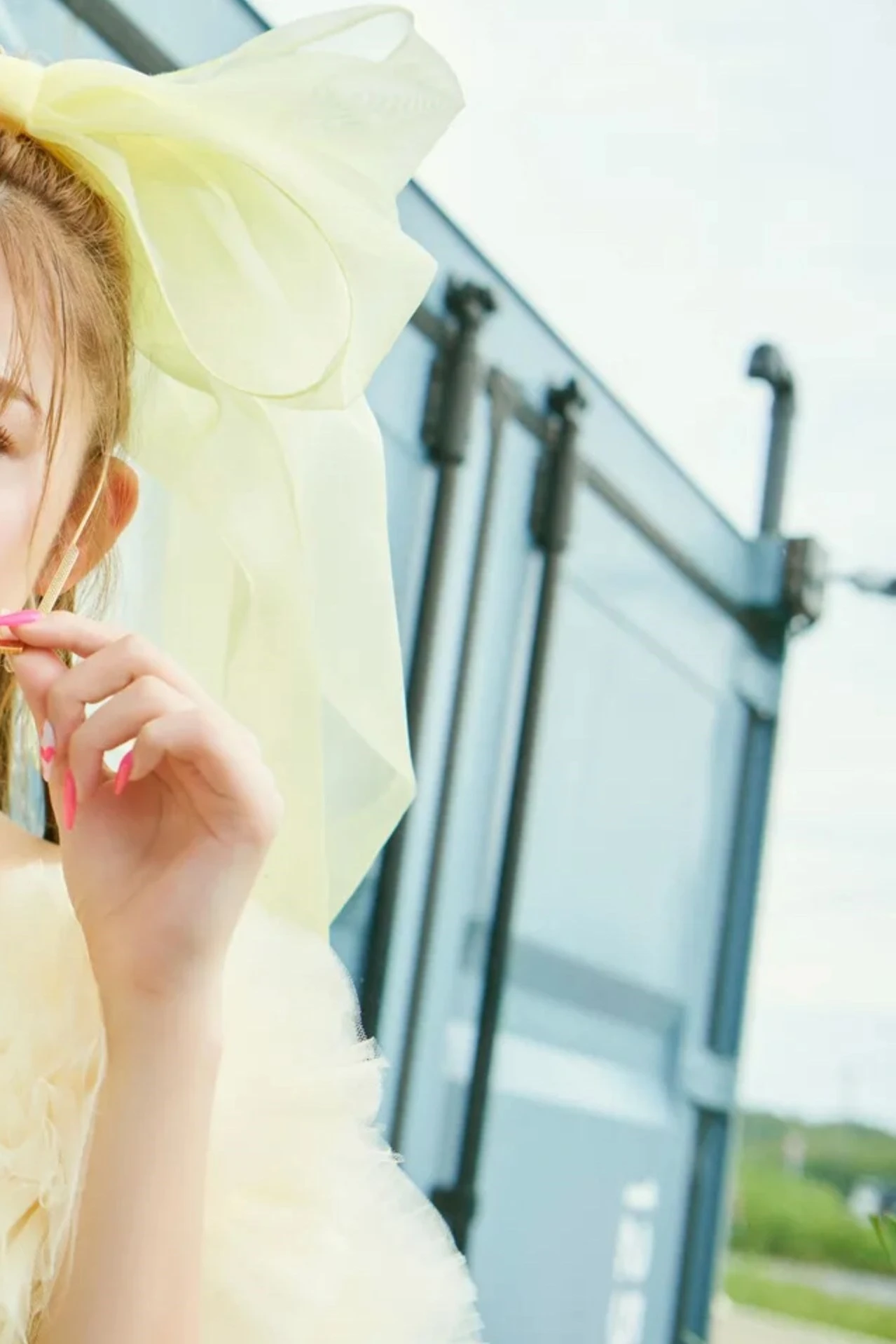 Yuuchami ゆうちゃみ, 2nd写真集 「ちゃみSummer オール未公開」 Set.01