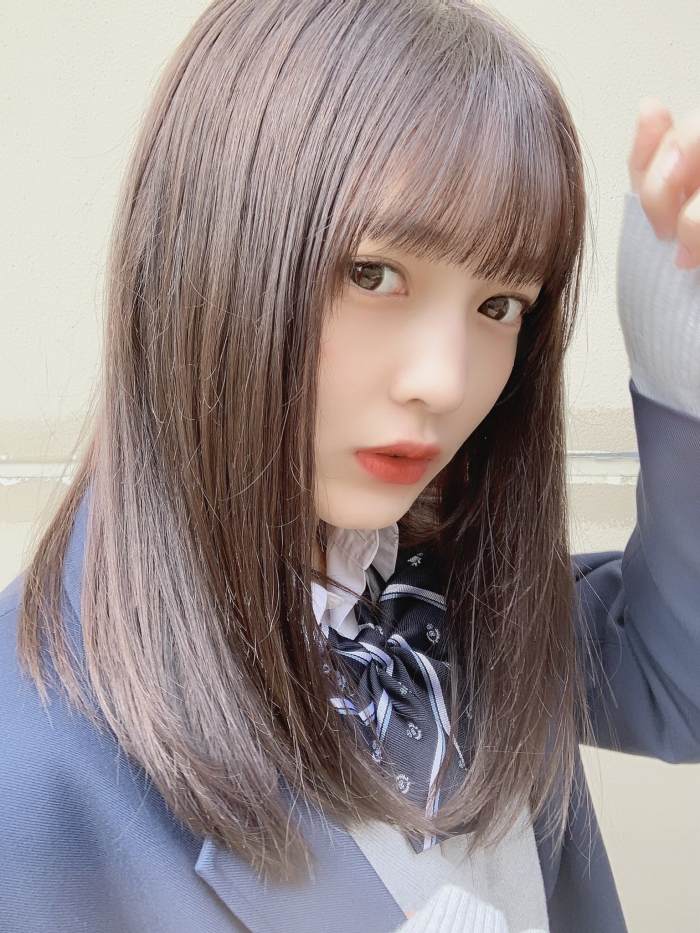 黒嵜菜々子 ふわふわボインの水着グラビア画像！