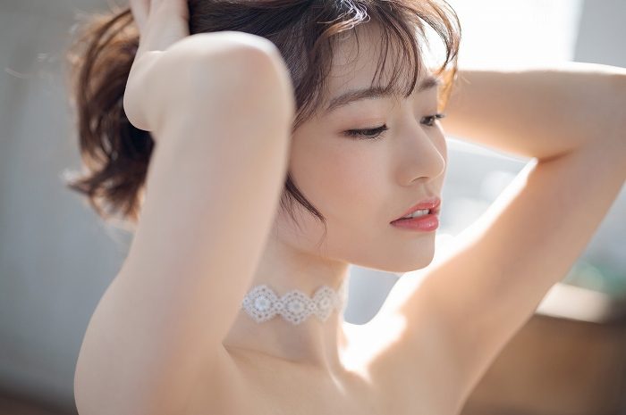 河北彩伽 絵になるEカップ美乳のヌード画像！