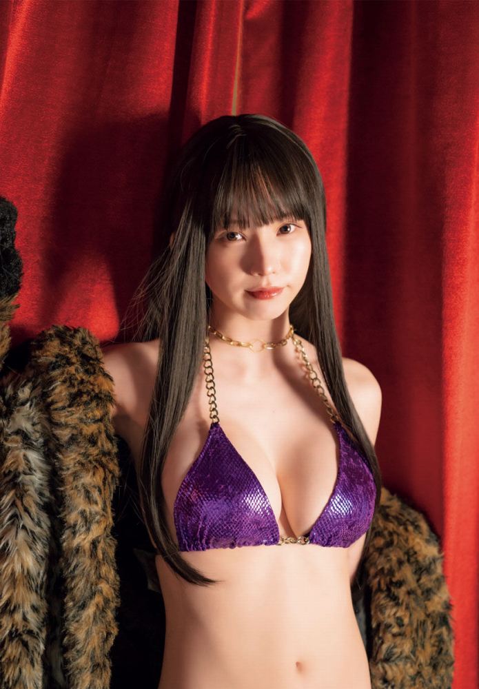 えなこ 過去のグラビア画像