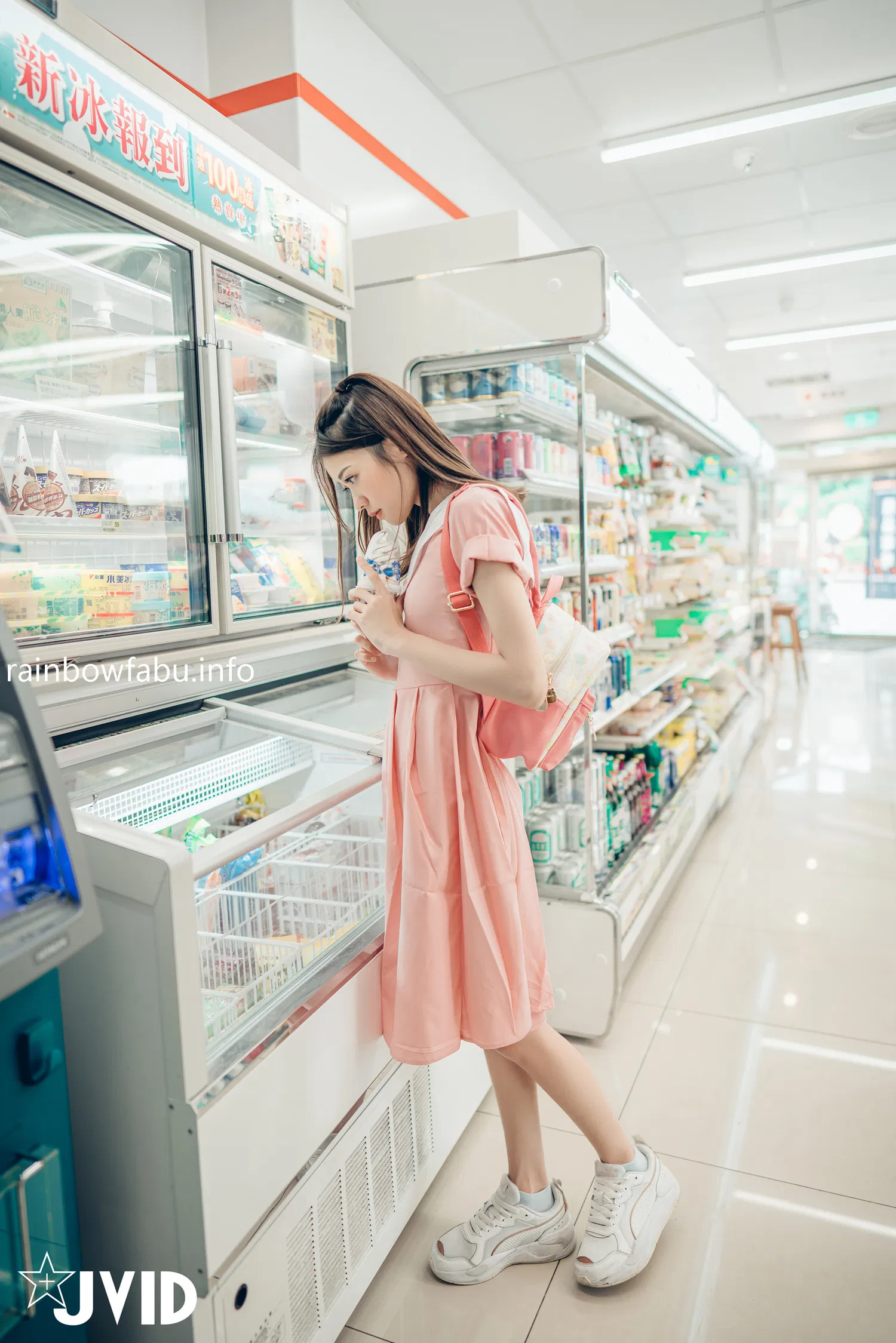 【JVID】 妍妍 – 小女孩的户外