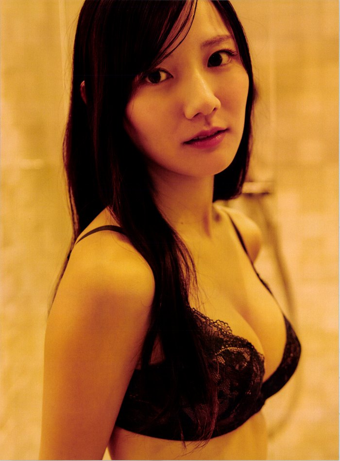 河田陽菜 ぷるふわバストの水着グラビア画像！