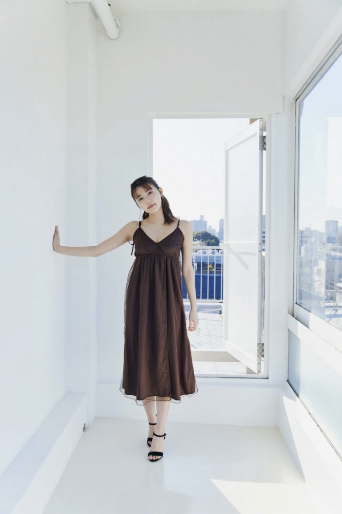 高橋かの かのぴぴの激かわな水着グラビア画像！