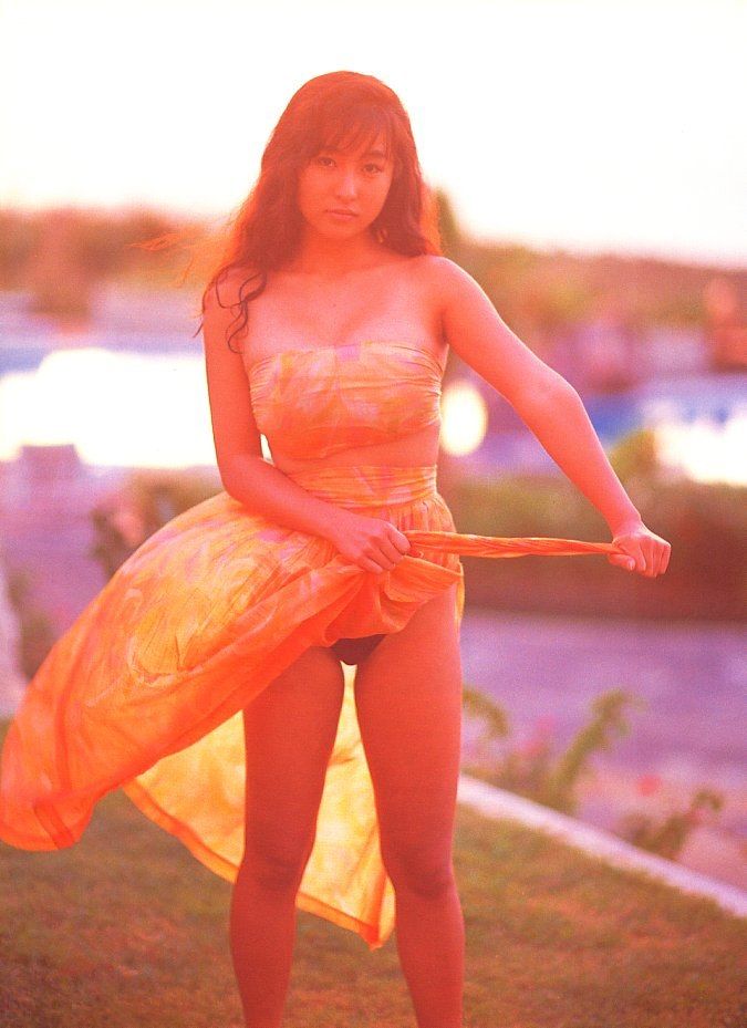 かとうれいこ Eカップ水着グラビア画像他！