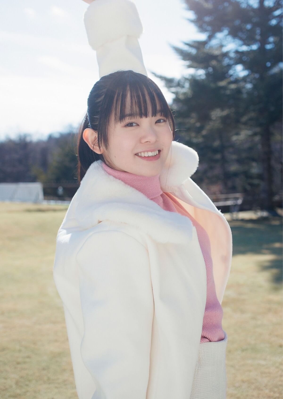 Nozomi Nirei 楡井希実 - デジタル限定 YJ PHOTO BOOK 写真集 可愛すぎて爆発する