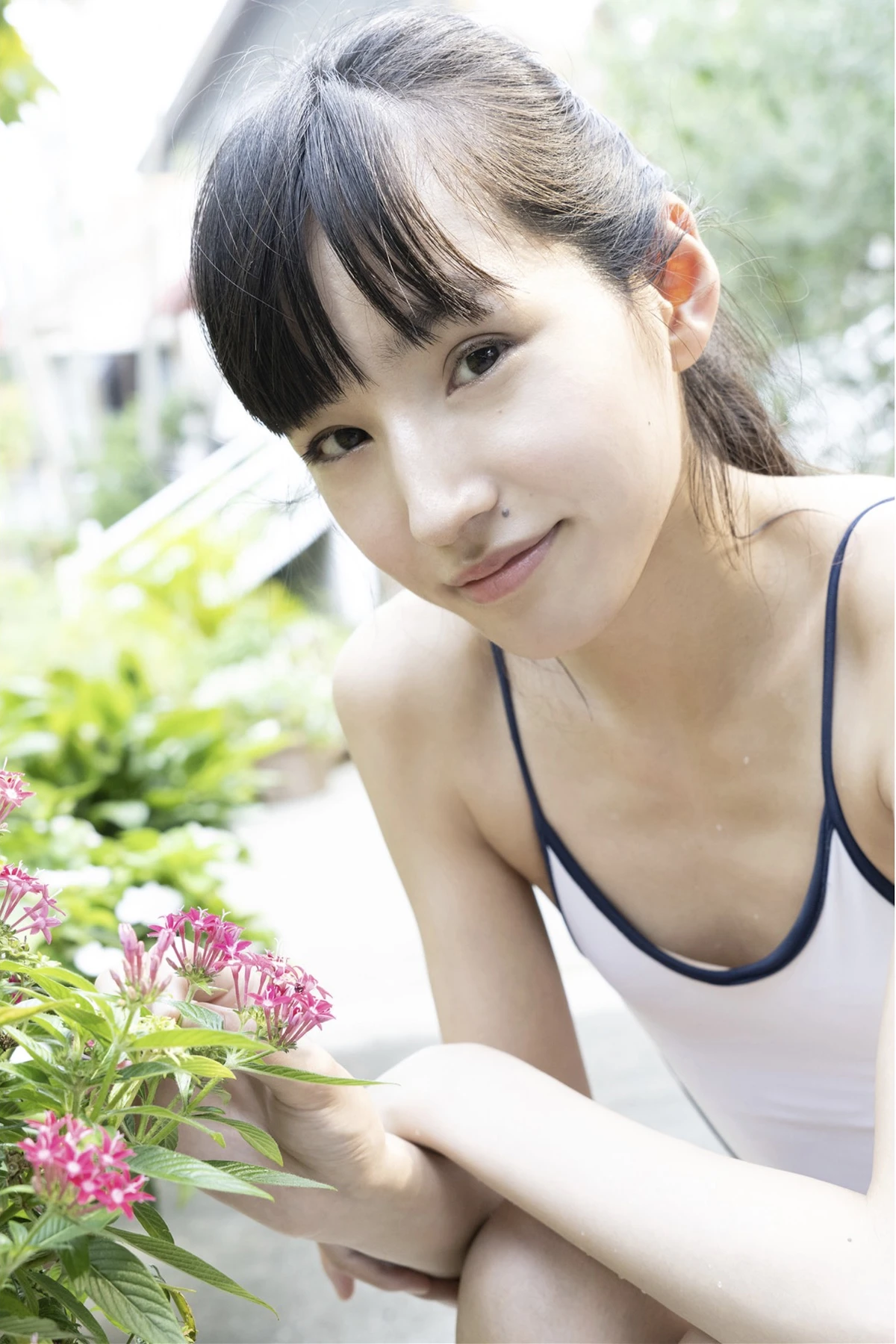 Mai Yasuda 保田真愛, 写真集 「猟奇的な美尻」 Set.04