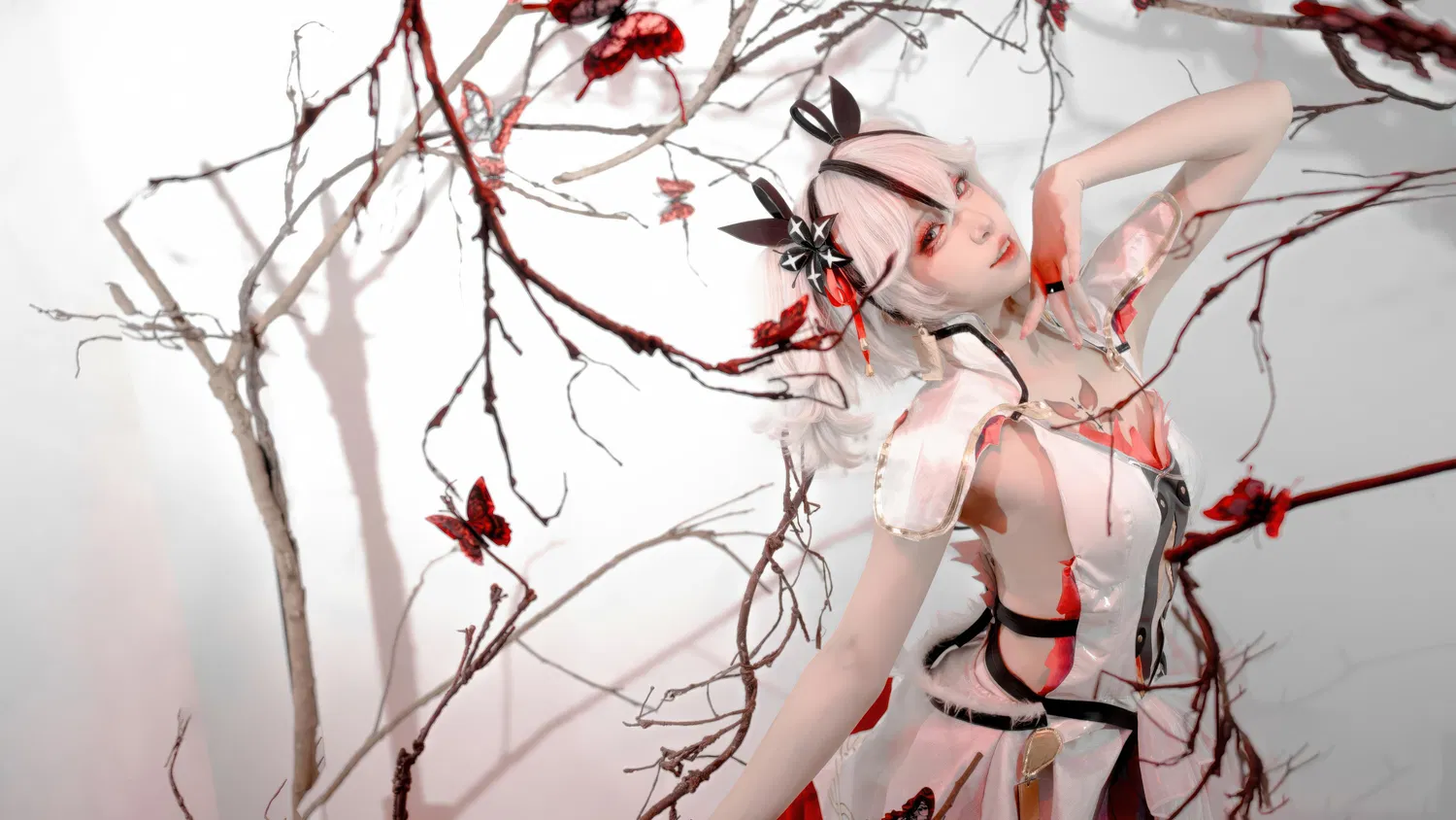 [Cosplay] 纸悦Etsu_ko 鸣潮 椿