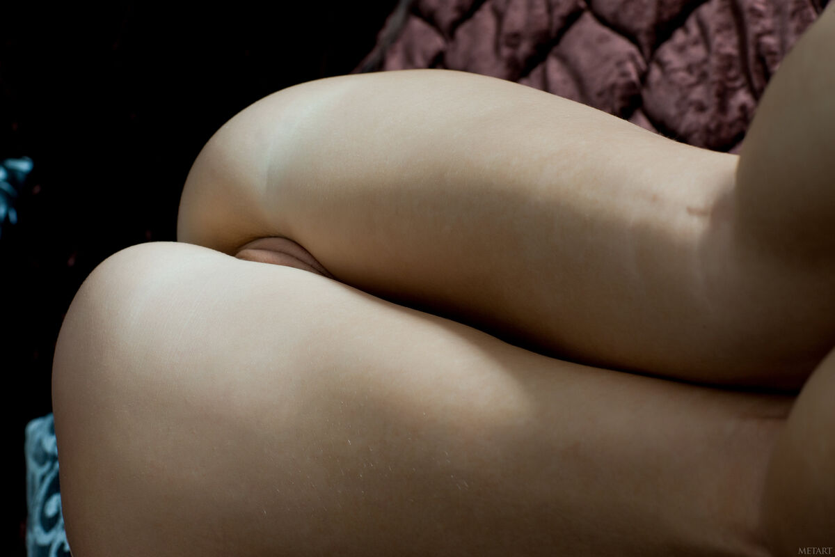 MetArt Kira - Gelaki Part02