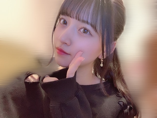 金川紗耶 美脚でスタイルが凄いグラビア画像！