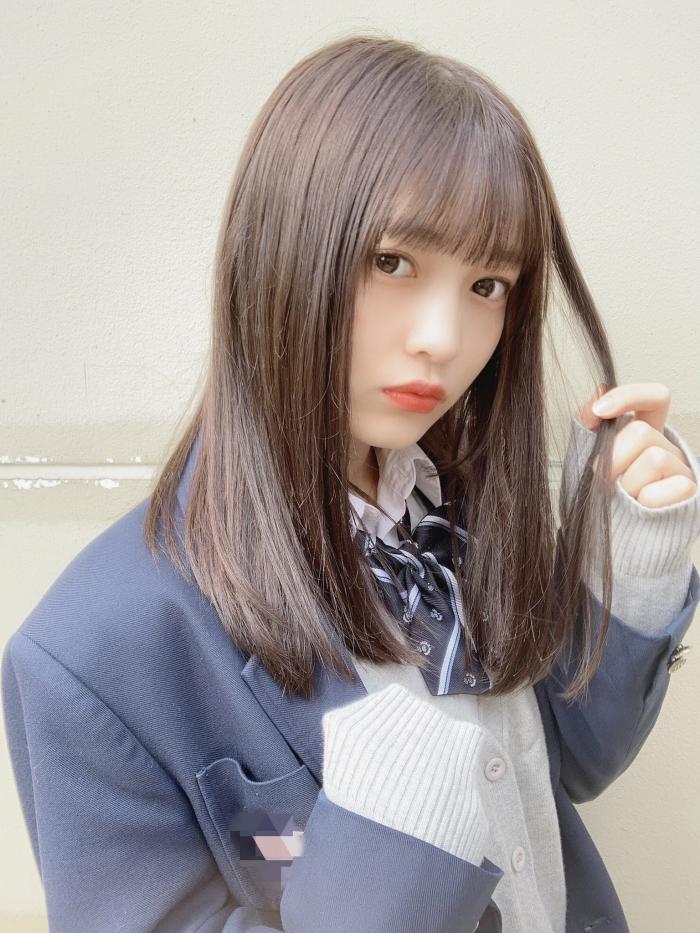 黒嵜菜々子 ふわふわボインの水着グラビア画像！