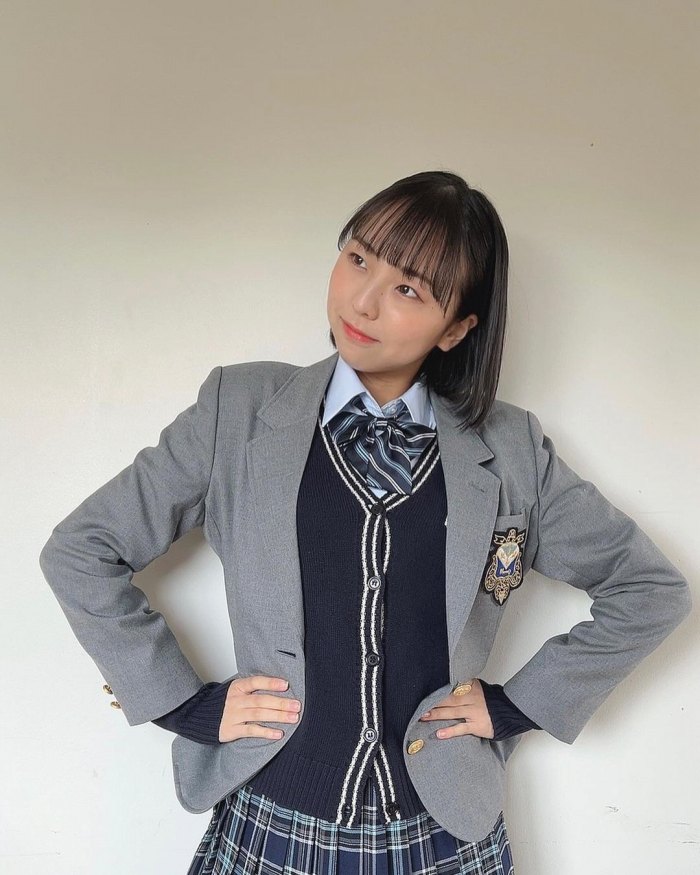 鍛治島彩 キュートな水着グラビアほか画像！