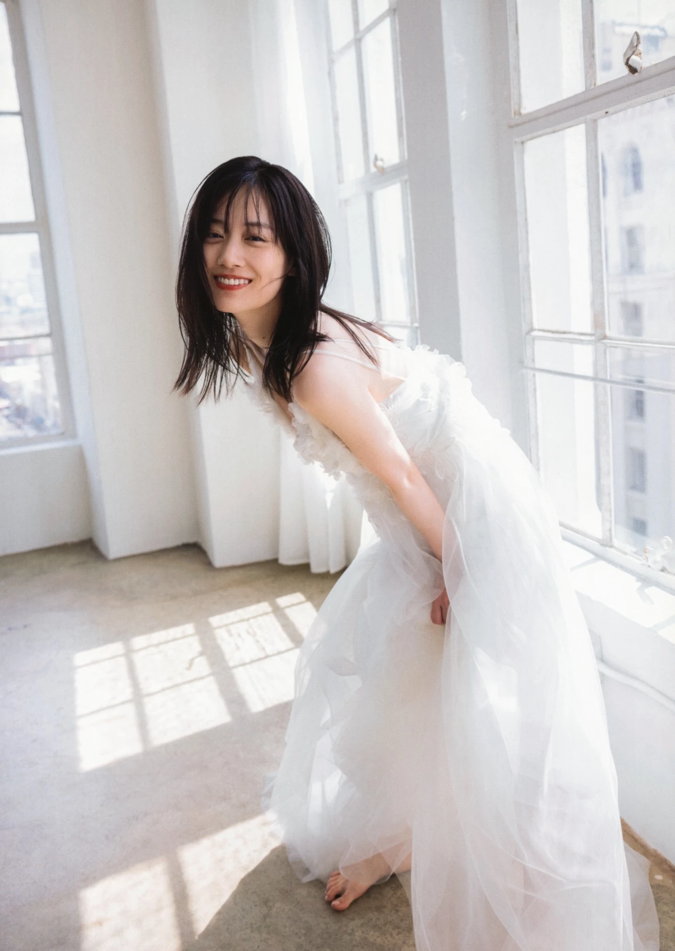 Mizuki Yamashita 山下美月, 2nd写真集 「ヒロイン」 Set.02