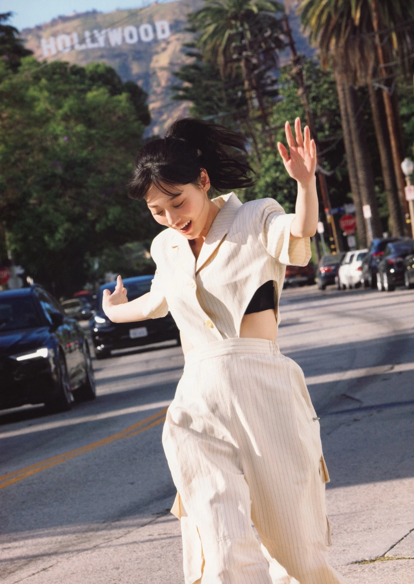 Mizuki Yamashita 山下美月, 2nd写真集 「ヒロイン」 Set.04