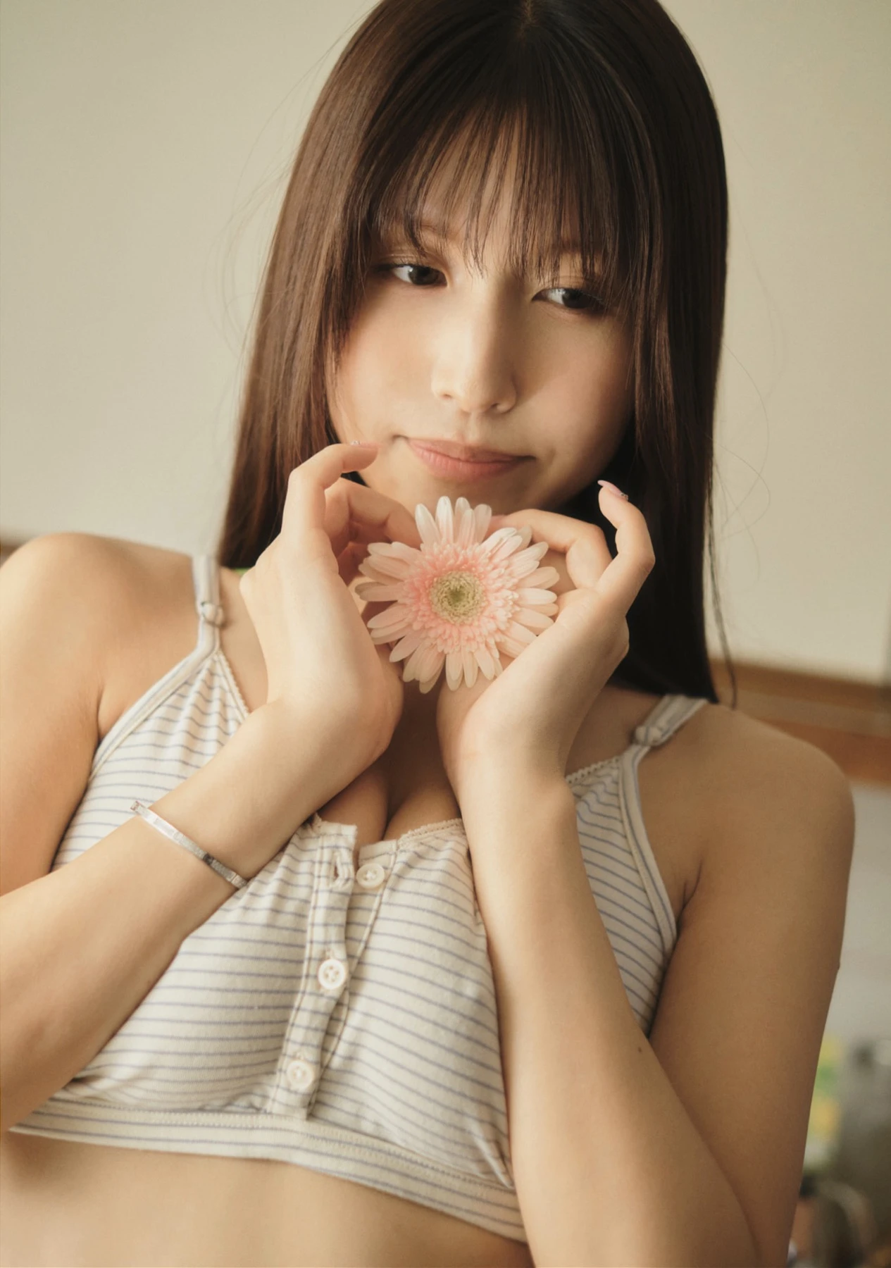 Momo Sakura 桜空もも, 写真集 「Trance Retinal とられち」 Set.03