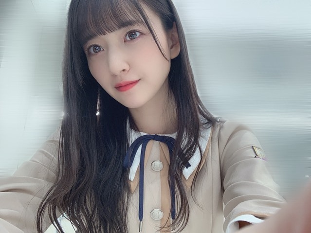 金川紗耶 美脚でスタイルが凄いグラビア画像！