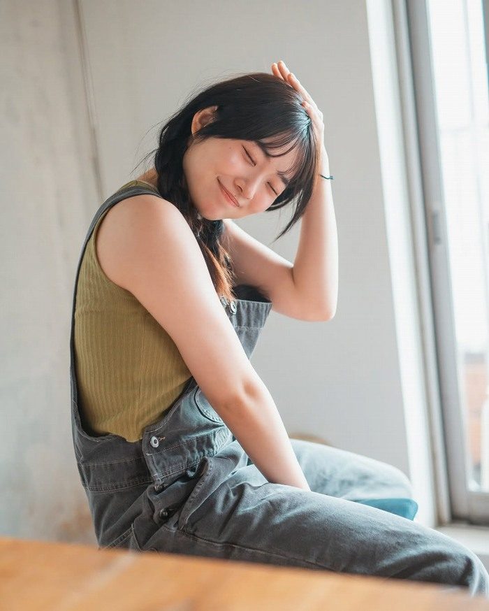 秋田そな Gカップボインの水着グラビア画像！