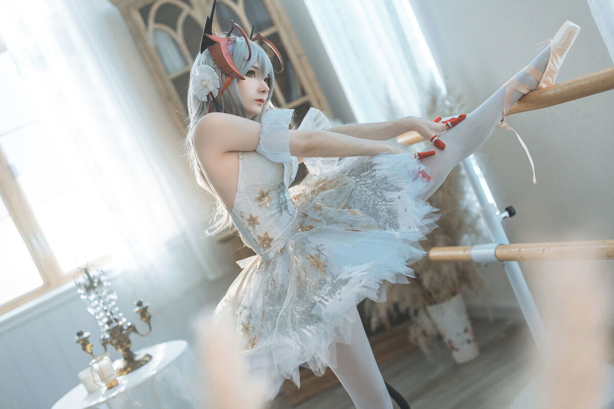 Coser@是三不是世w - 明日方舟 W 芭蕾