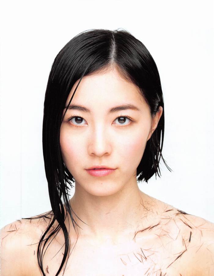 松井珠理奈 水着＆セミヌードグラビア画像！