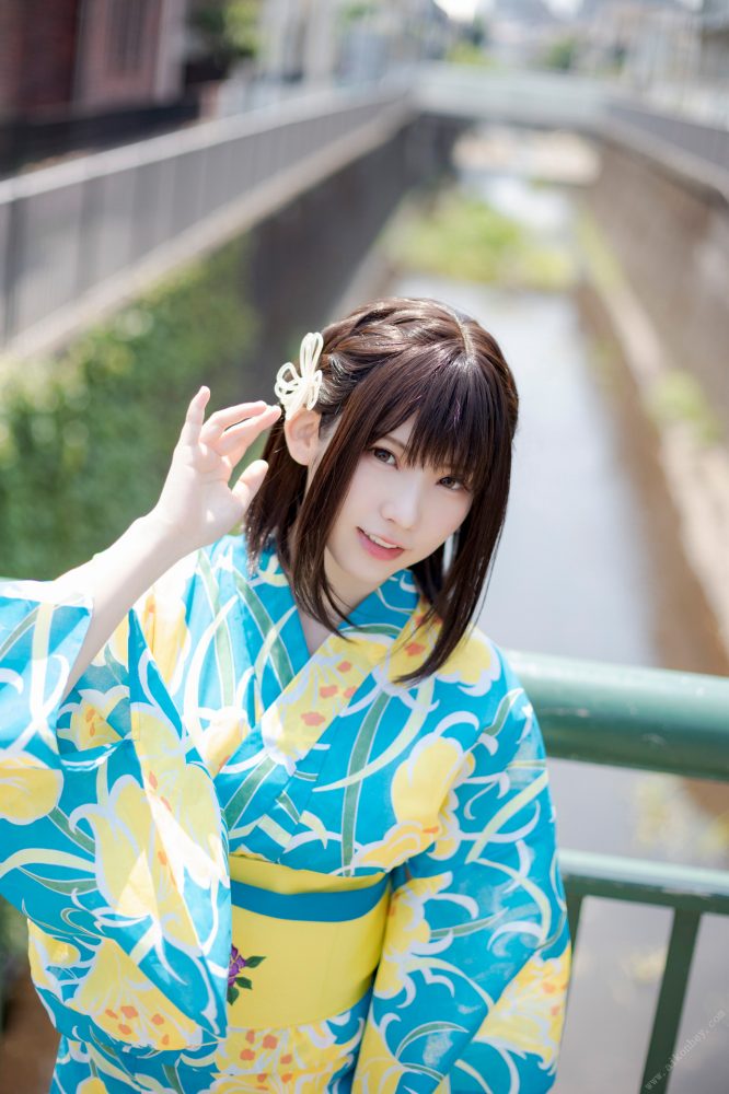 えなこ 過去のグラビア画像