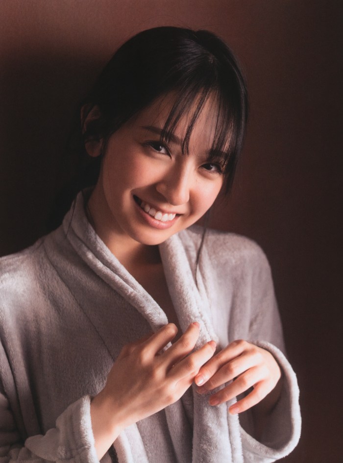 金村美玖 しっとりかわいい水着＆生脚画像！