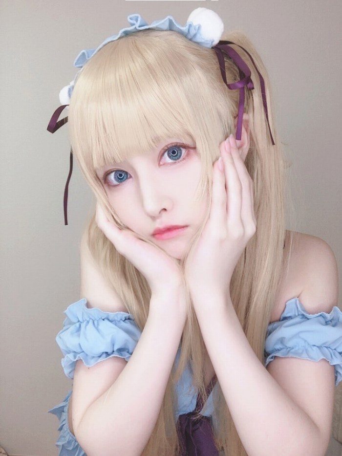 えい梨 美しいコスプレ＆水着グラビア画像！