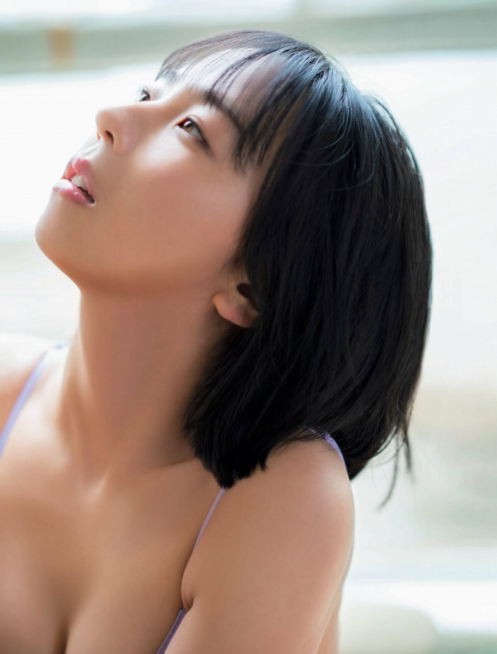 鍛治島彩 キュートな水着グラビアほか画像！