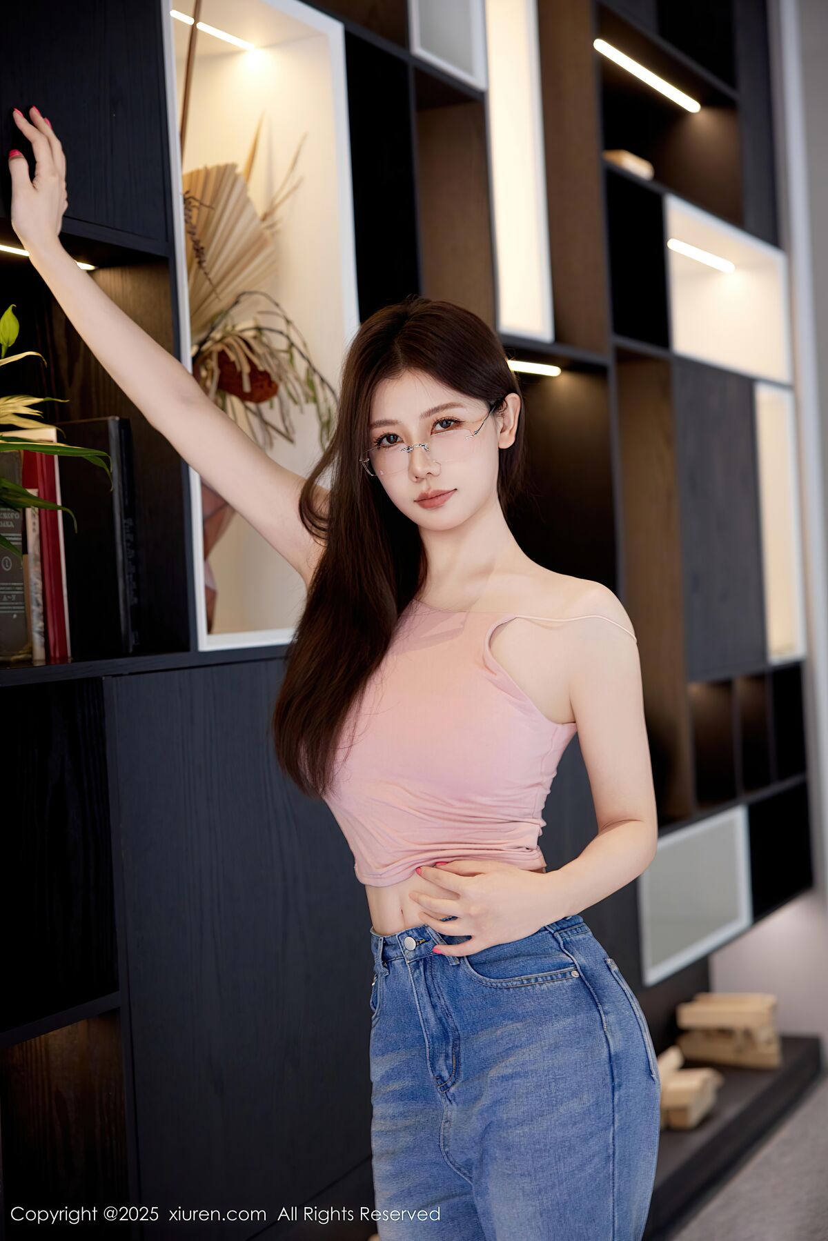 XiuRen秀人网 No.10983 Yin Tian Tian Sunny