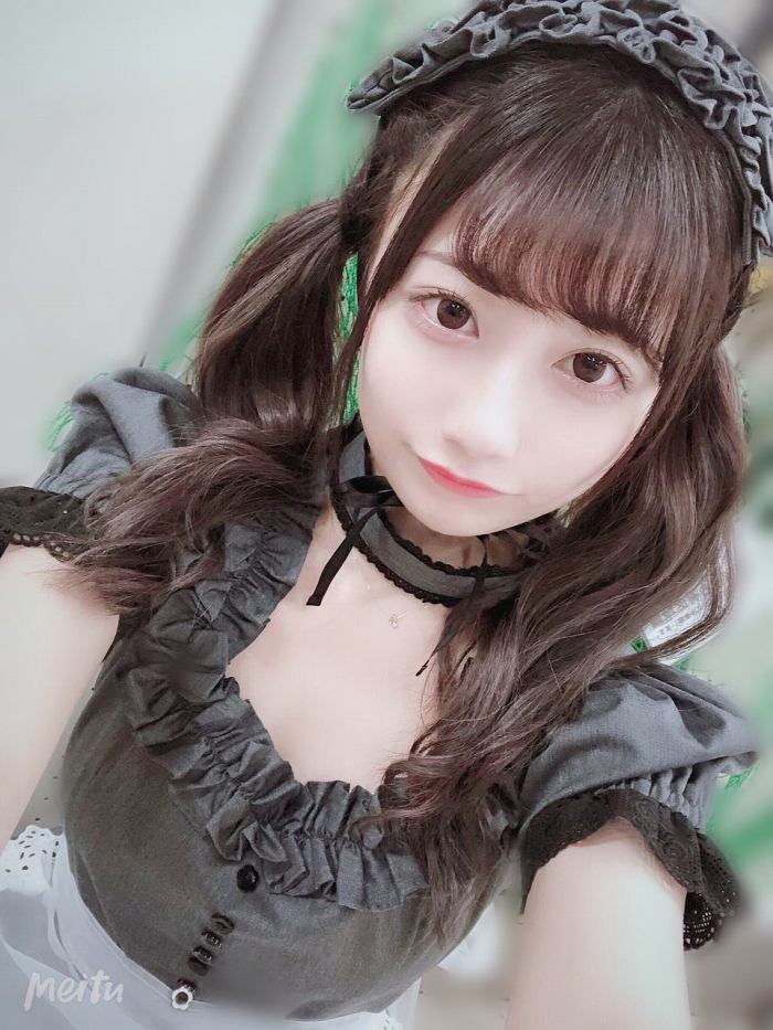 鈴木優香 ちょっと脱ぎすぎ水着グラビア画像！