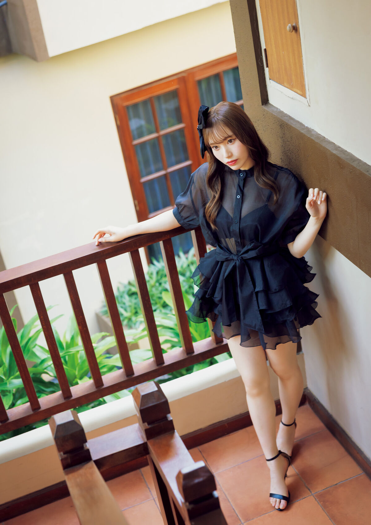 Saaya Kawagoe 川越紗彩 - 2025.10.24 川越紗彩１st写真集 なんとかなるなる 電子特典付き Part01